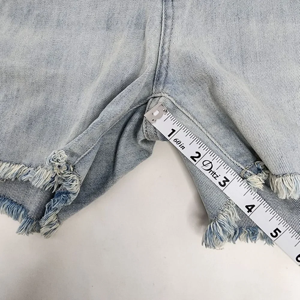 Rock & Republic Shorts Women's 12 Bonnaroo Denim Cut Offs Light Blue‎